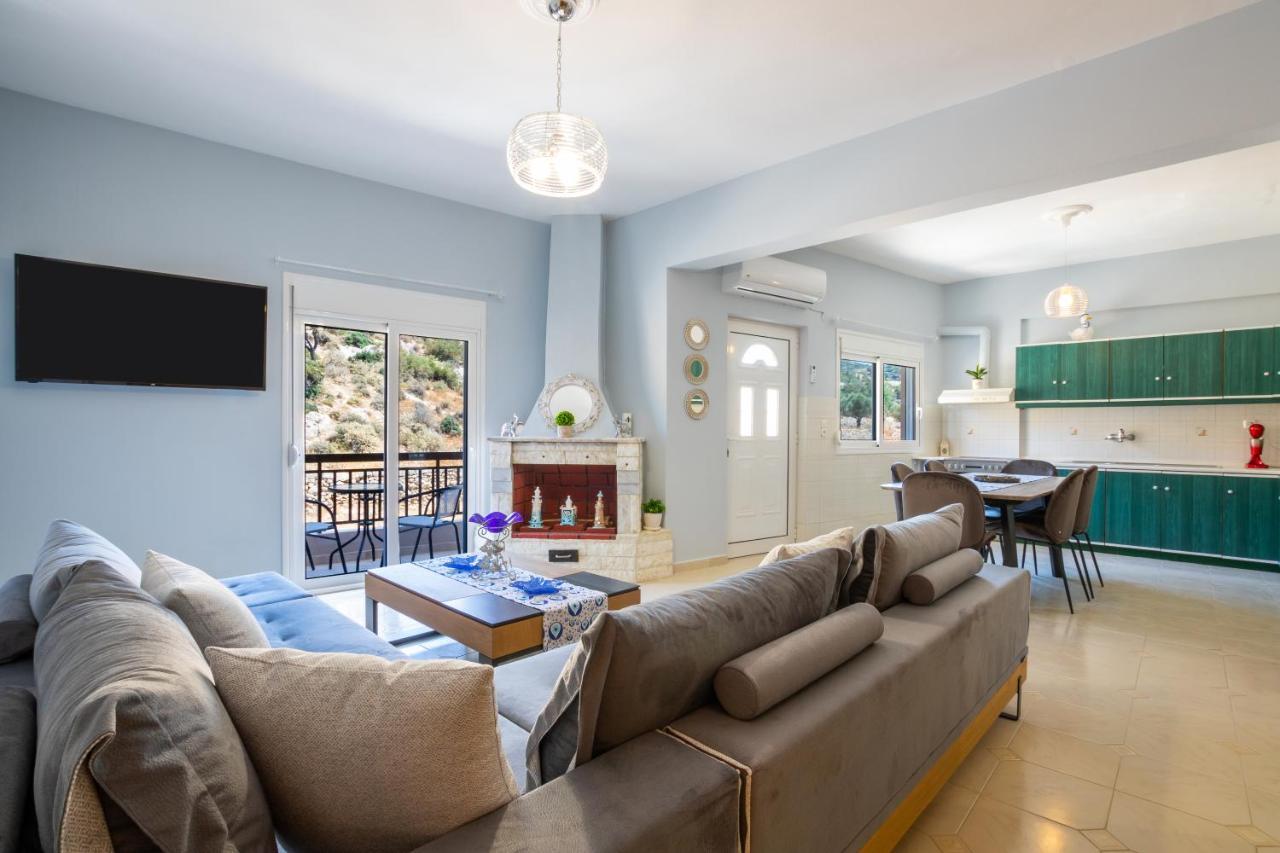 Harbor View Apartment Карпатос Екстериор снимка