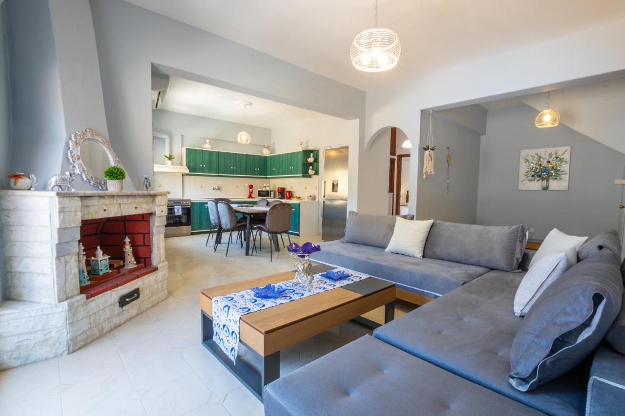Harbor View Apartment Карпатос Екстериор снимка